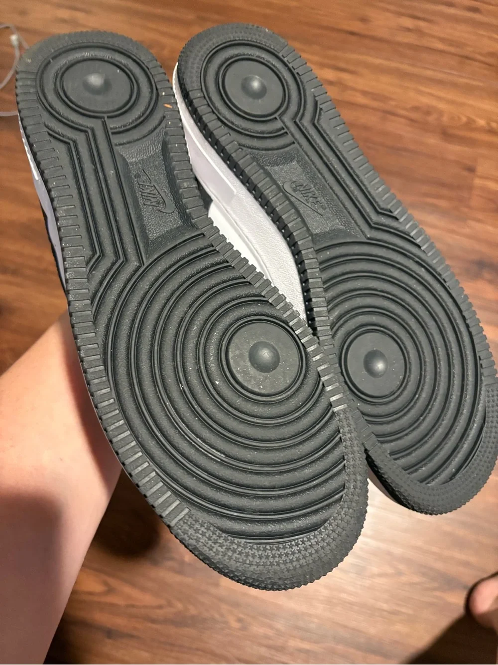 Nike panda dunks size 10.5